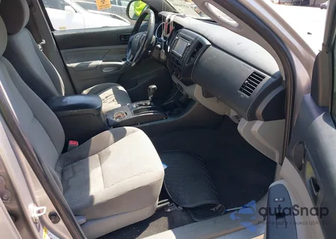 2014 Toyota Tacoma Prerunner z USA, uszkodzony, nr VIN 5TFJX4GN7EX036873